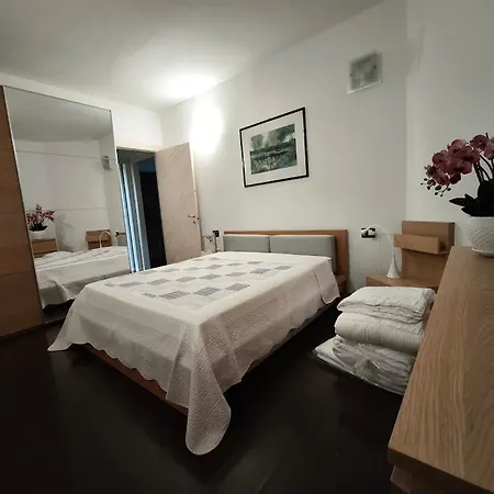 Panoramic Apartment *